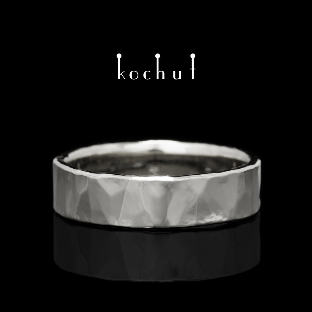 Wedding ring Light: wide. Silver, white rhodium
