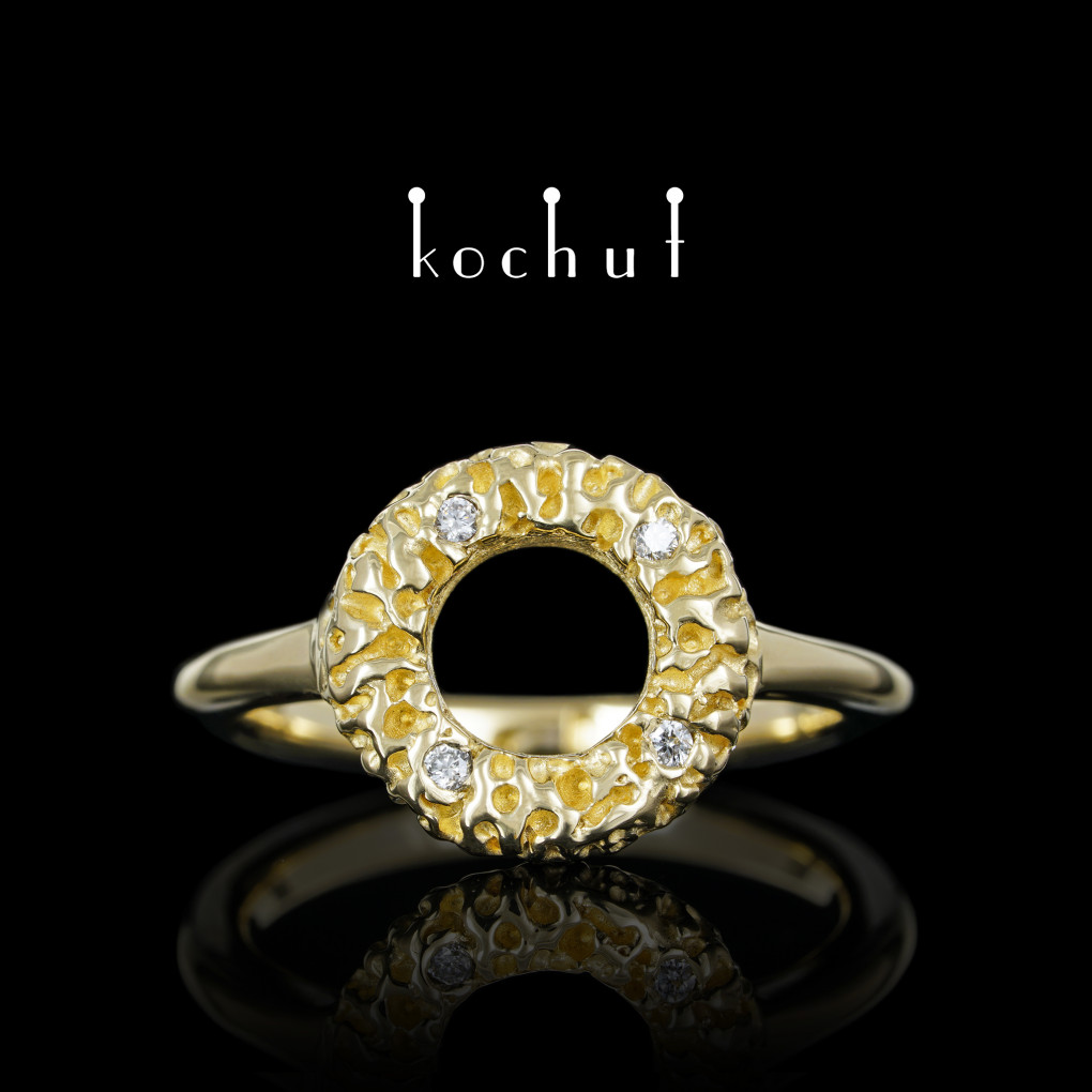 Ring «Space Mirage». Yellow gold, diamonds