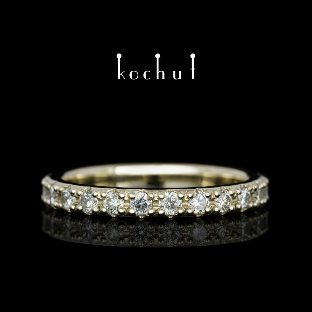 Engagement ring «My orbit». White gold, diamonds