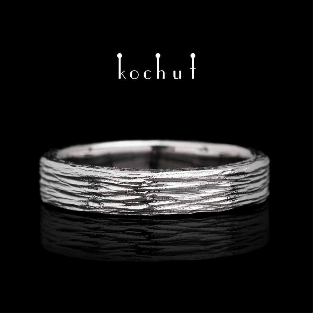 Wedding ring «Tree bark». Platinum