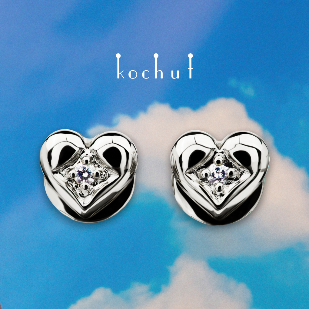 Earrings «Heart». White gold, diamonds, white rhodium